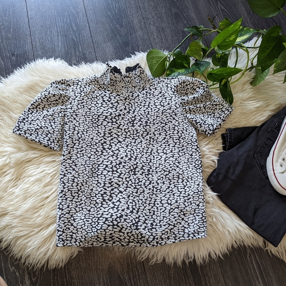 👕ZARA - Animal Print Blouse - Picture 6 of 11